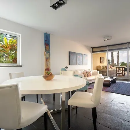 Atlantic Garden Sunset Apartment